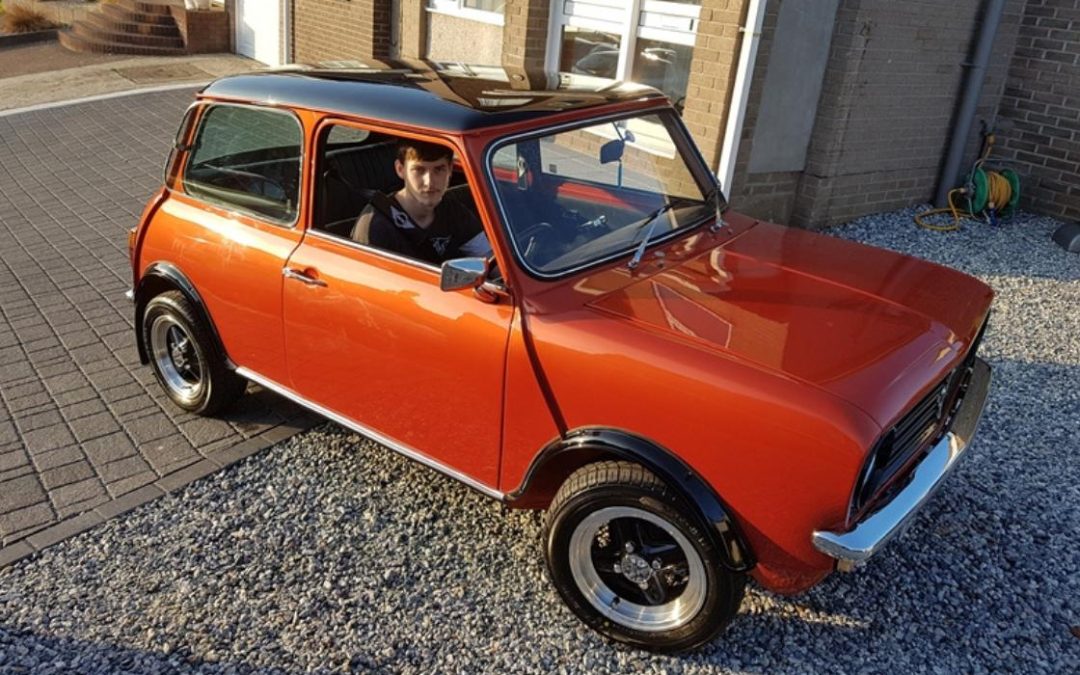 News - Custom Mini - AM Restorations