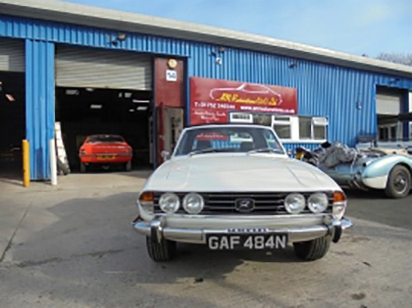 Articles - White Classic Car - AM Restorations (UK) Ltd