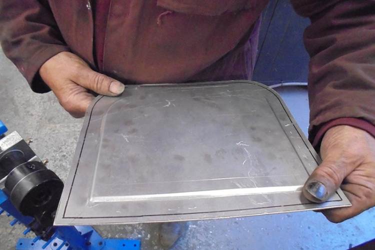 Welding and Fabrication - Fabrication Parts - AM Restorations (UK) Ltd Welding and Fabrication - Fabrication Parts - AM Restorations (UK) Ltd