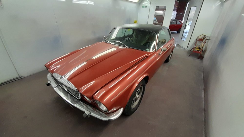 Minor Repair Projects - Daimler Double Six Finished - AM Restorations UK Ltd